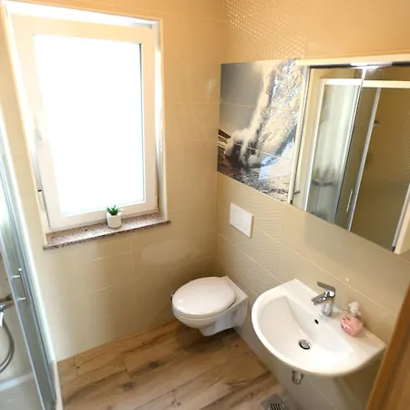 شقة Apartmaji Valentina *
